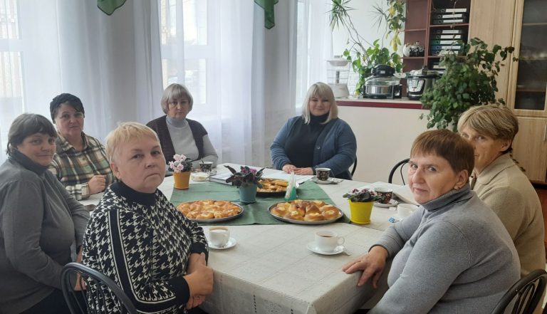 Інновації та традиції в кулінарії: методична комісія кухарів